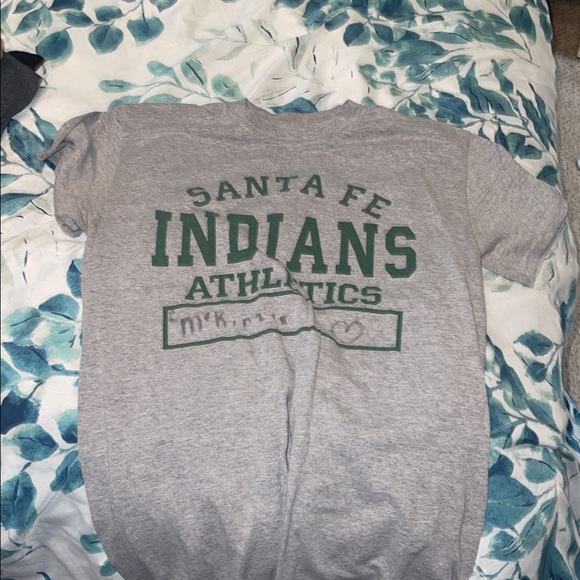 Shirts/ jackets - Picture 4 of 16